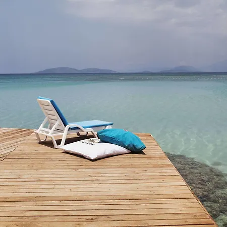 A 11 4* Çeşme